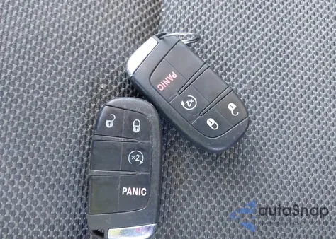 2016 Fiat 500X Trekking z USA, uszkodzony, nr VIN ZFBCFYCT0GP331250